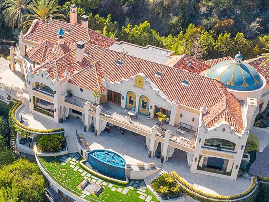 Rent This Beverly Hills Mansion—For $250,000 a Month