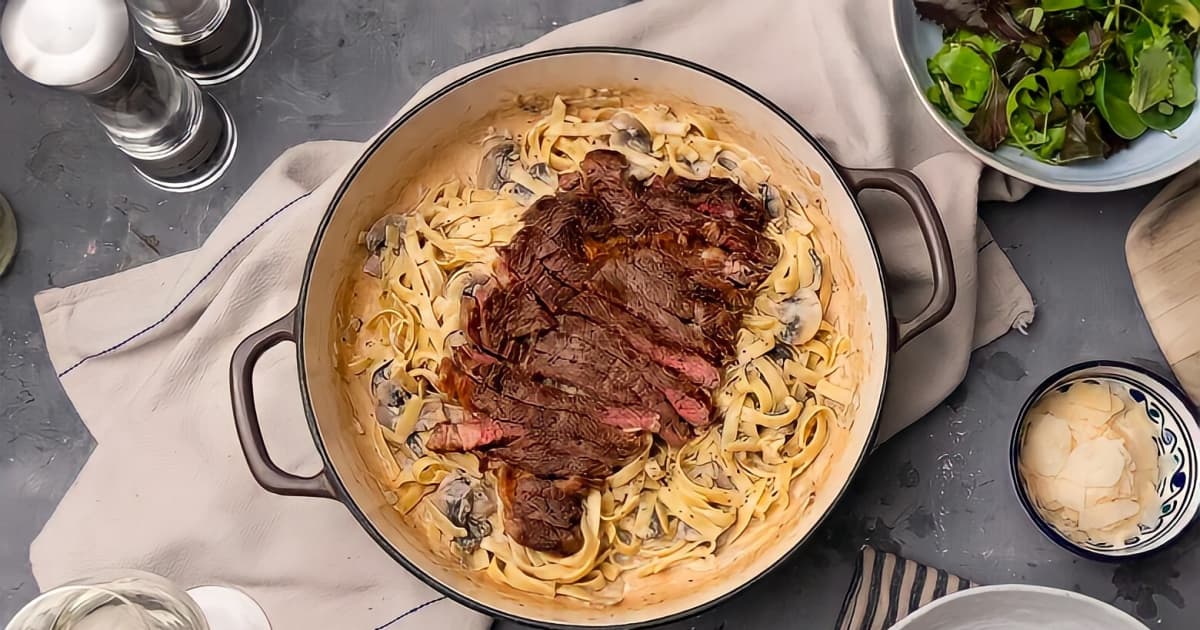 The Best Cut Of Steak For Topping Off Pasta