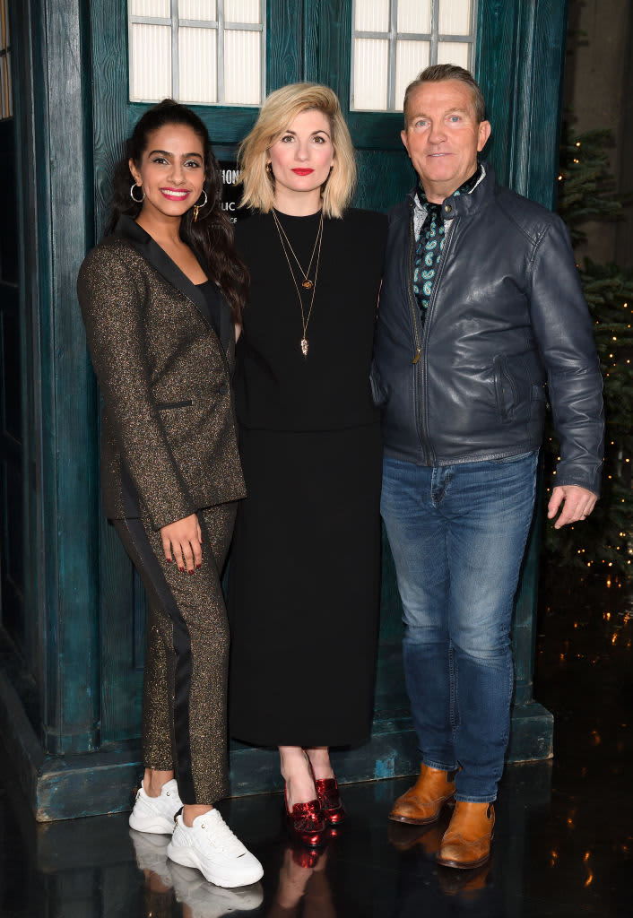 LONDON, ENGLAND - DECEMBER 17: (L-R) Mandip Gill, Jodie Whittaker, and Bradley Walsh attend a photocall for the new series launch of "Doctor Who" at BFI Southbank on December 17, 2019 in London, England. (Photo by Karwai Tang/WireImage)