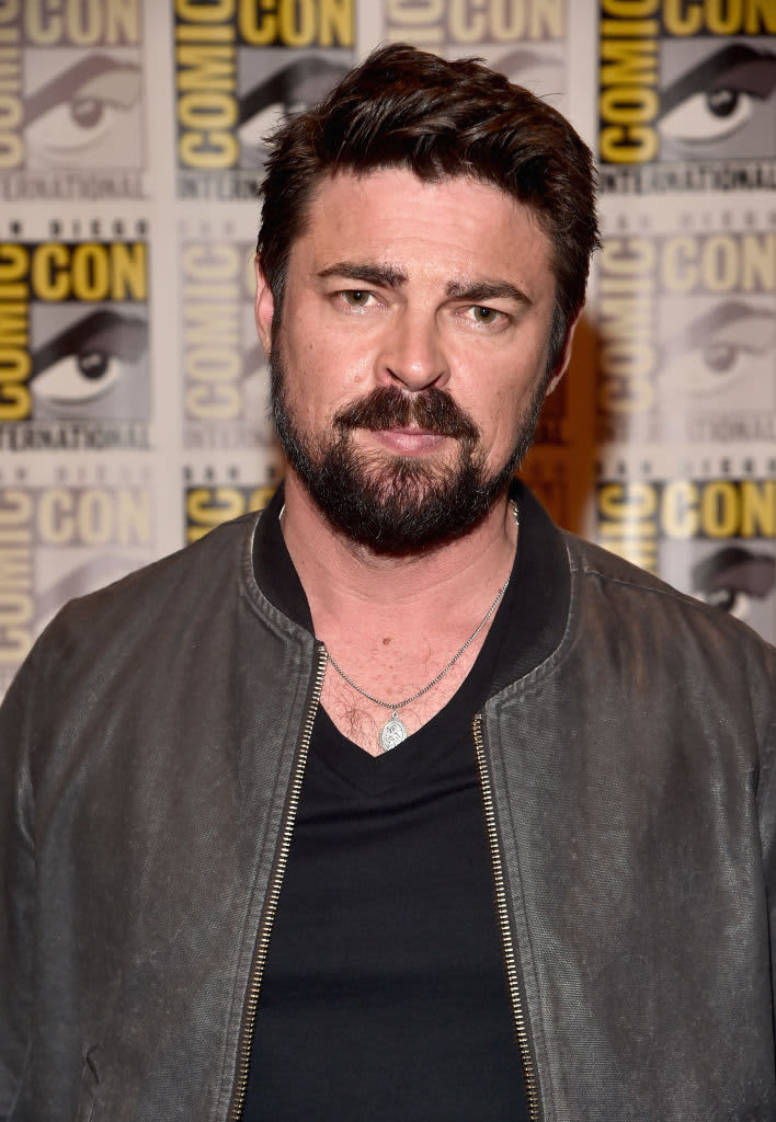 MIAMI, FL - OCTOBER 17:  Karl Urban is on the set to promote the movie THOR: RAGNAROK on Despierta America morning show at Univision Studios on at Univision Studios on October 17, 2017 in Miami, Florida.  (Photo by Gustavo Caballero/Getty Images)
