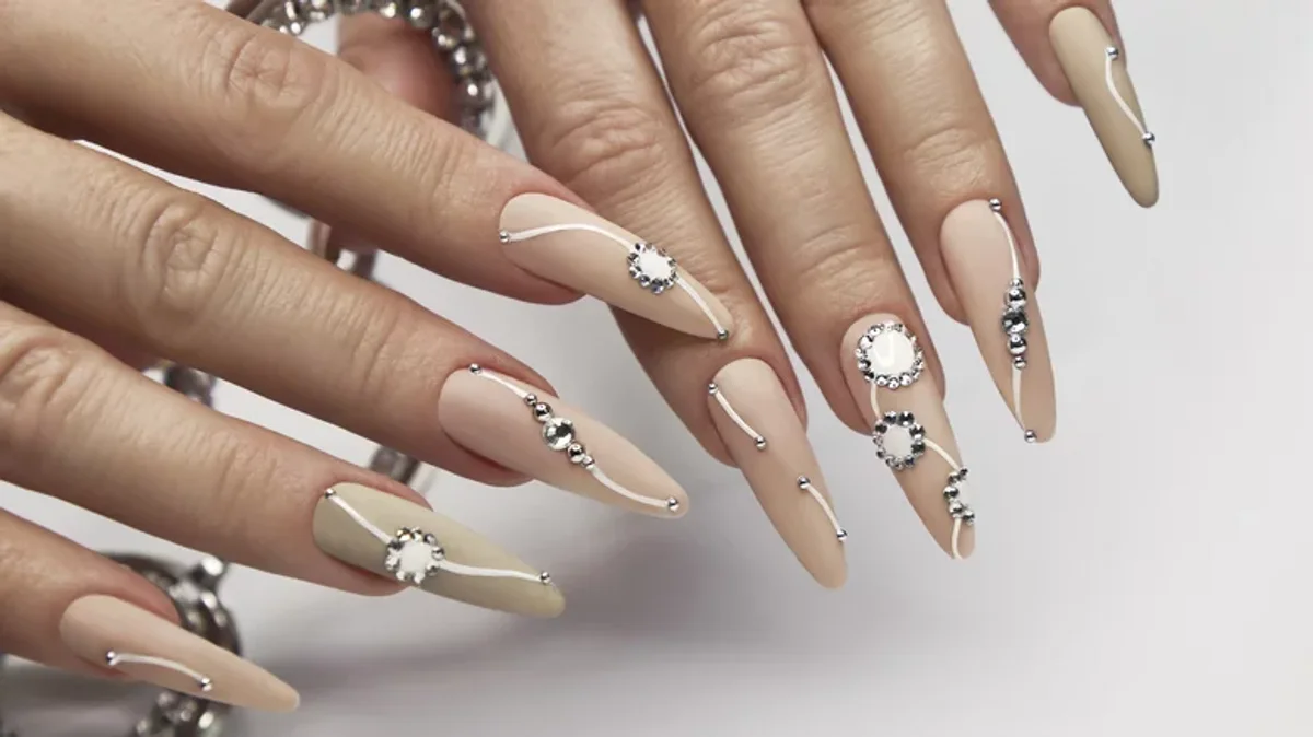 How To Make Your Press-On Nails Look Like The Real Thing How To Make Your Press-On Nails Look Like The Real Thing