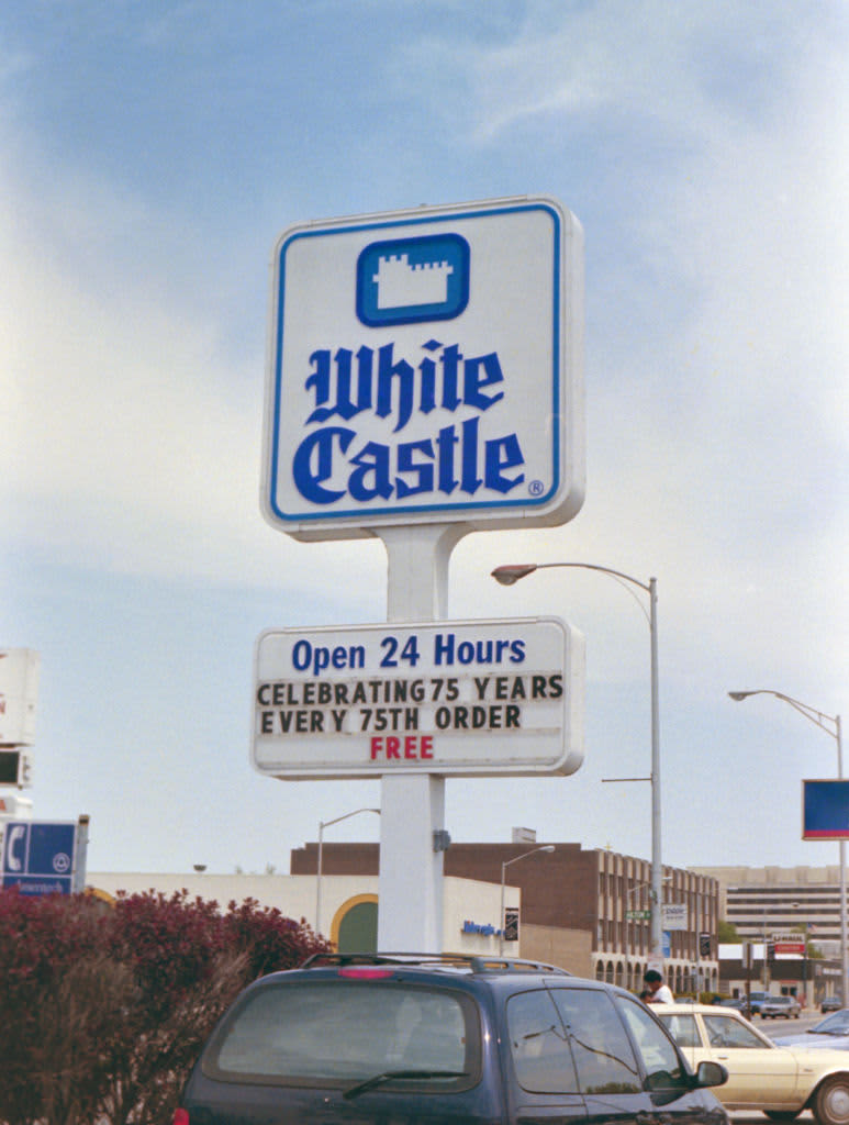 Traditional White Castle restaurant sign in an outdoor parking lot