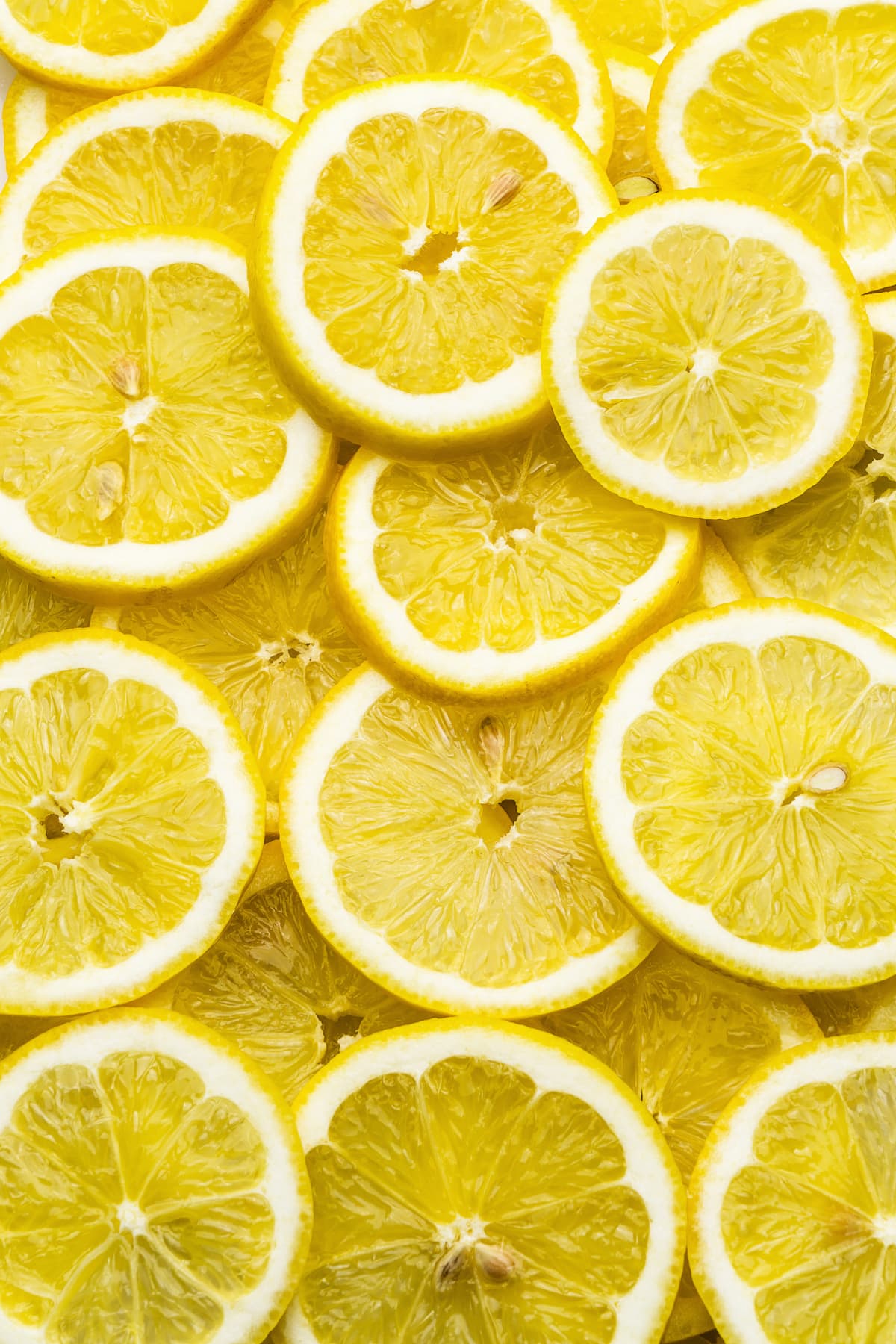 A background of lemon slices. 