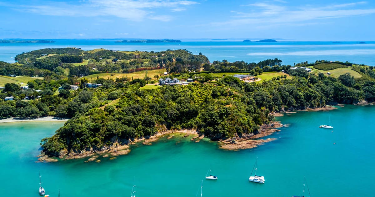 8 Islands in New Zealand You Should Visit