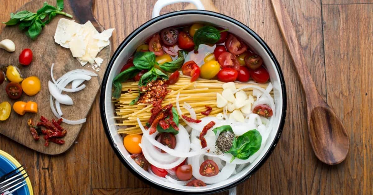 Why The Martha Stewart One-Pan Pasta Deserves Its Fame