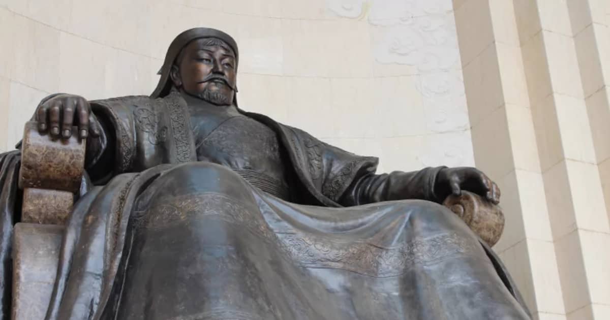 HOW MANY CHILDREN DID GENGHIS KHAN REALLY HAVE?