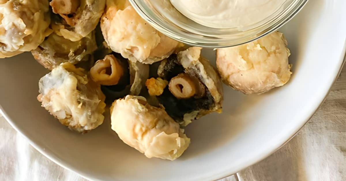 The Ideal Way To Reheat Crispy Fried Mushrooms the-ideal-way-to-reheat-crispy-fried-mushrooms