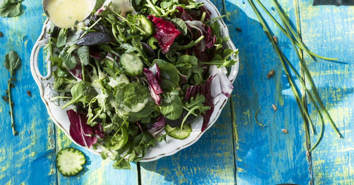 How To Choose The Best Salad Dressing For Different Types Of Greens