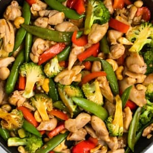 The Right Way To Cut Chicken Breast For A Sizzling Stir-Fry