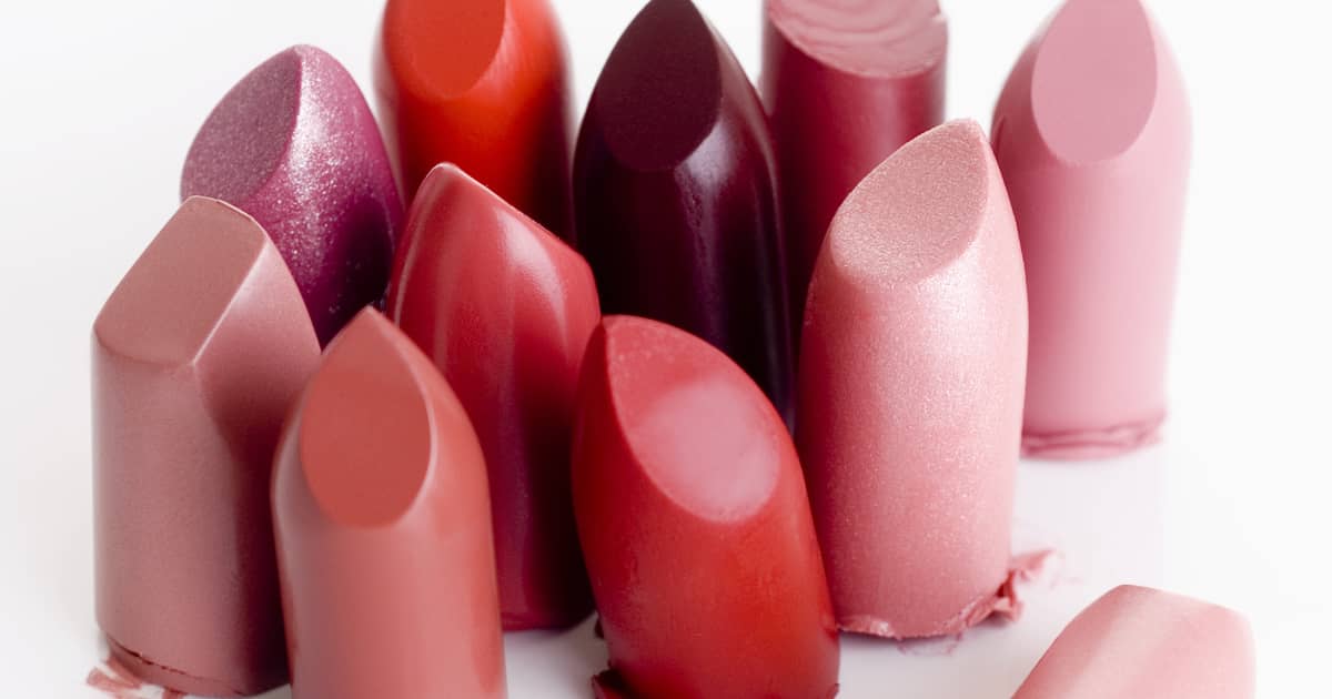 the-easiest-way-to-fix-a-broken-tube-of-lipstick