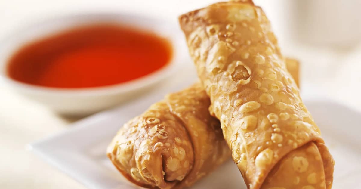 Spring Roll Vs. Egg Roll: The Main Ingredient Differences
